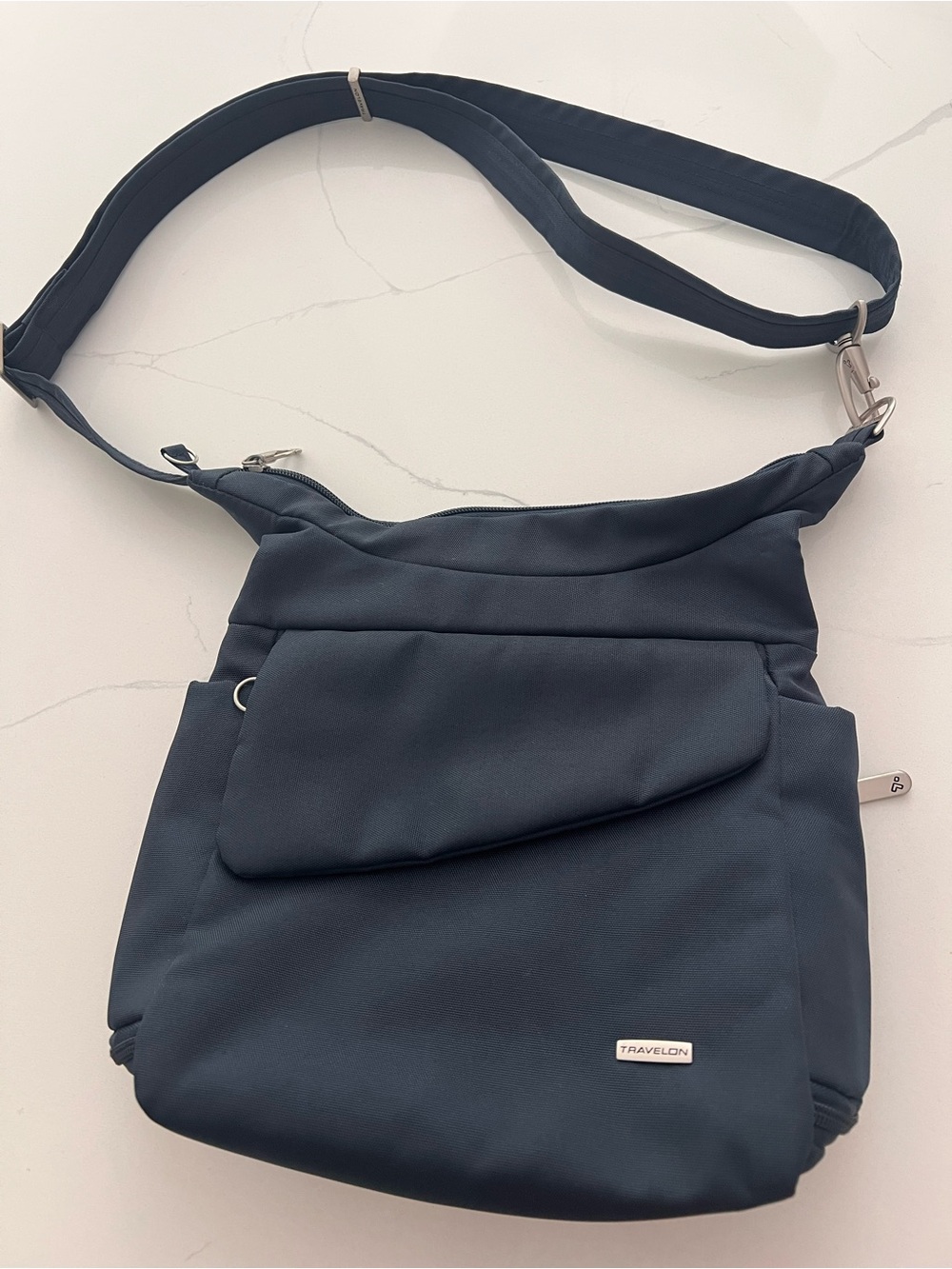 TRAVELON Anti-Theft Classic Messenger Bag Midnight NWT $88 - Picture 6 of 14
